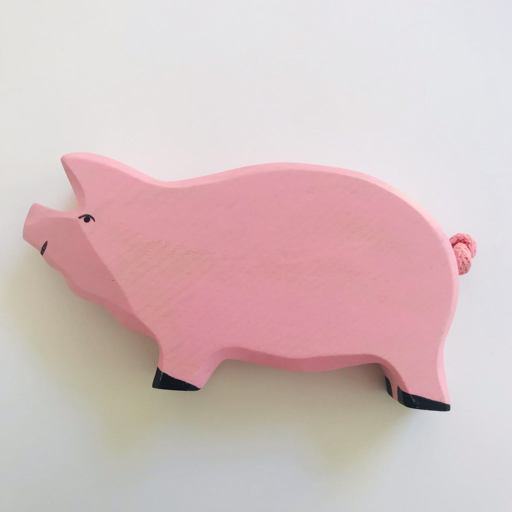 hand made wood pig by Holztiger